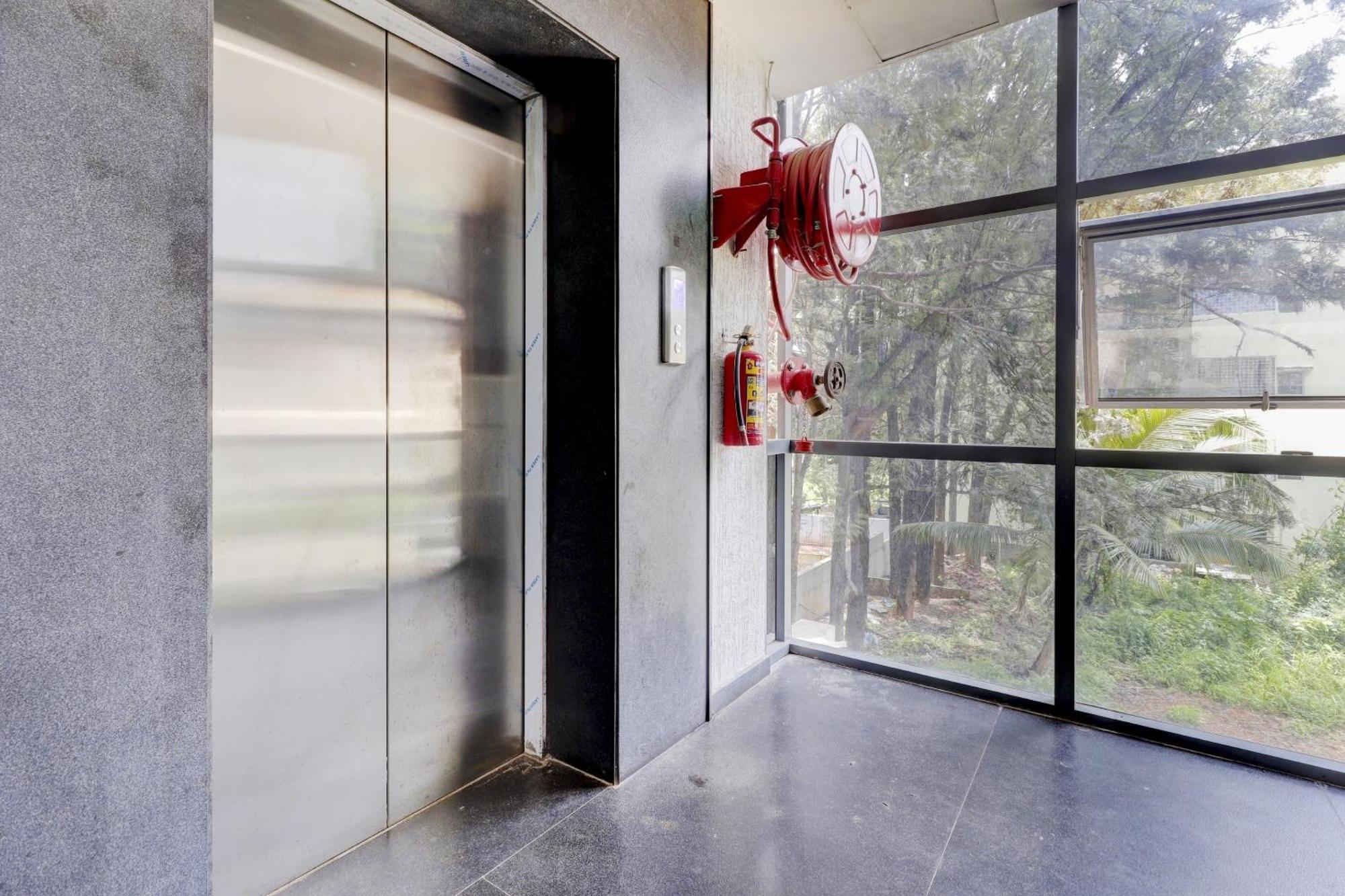 Super Sleek Townhouse Galexia Hotel And Resorts Bangalore Dış mekan fotoğraf