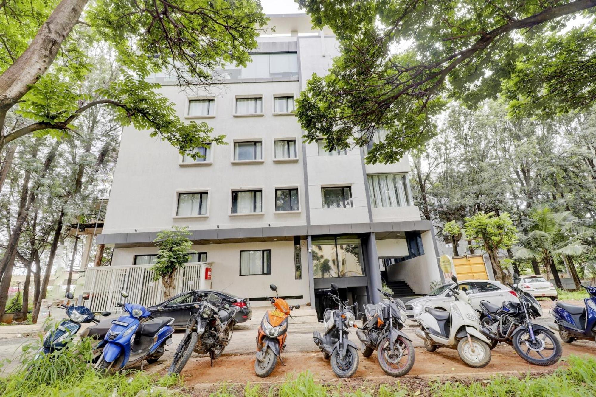 Super Sleek Townhouse Galexia Hotel And Resorts Bangalore Dış mekan fotoğraf